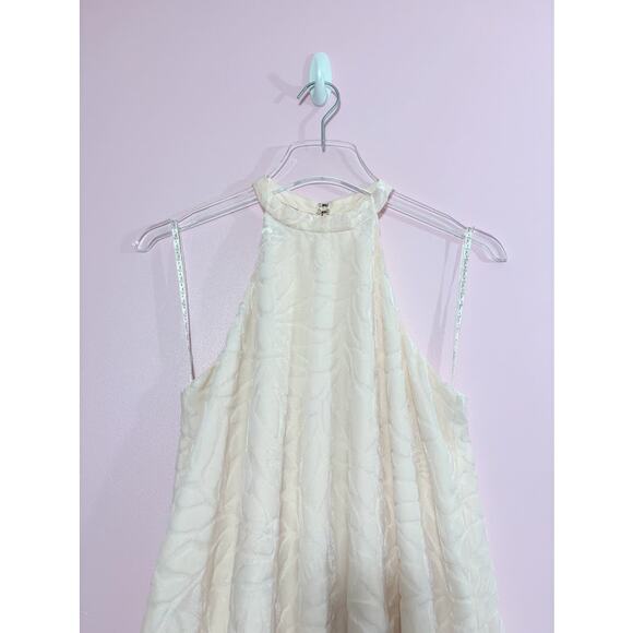 Lilly Pulitzer Quinn Dress in Resort White Size XS - Picture 2 of 5